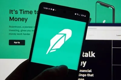 Robinhood restringe compra de acciones de GameStop